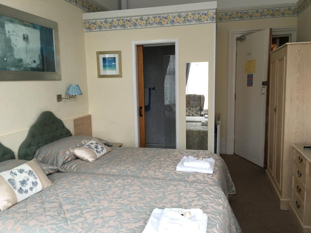 Hotel Riviera By The Sea Μπόρνμουθ Εξωτερικό φωτογραφία