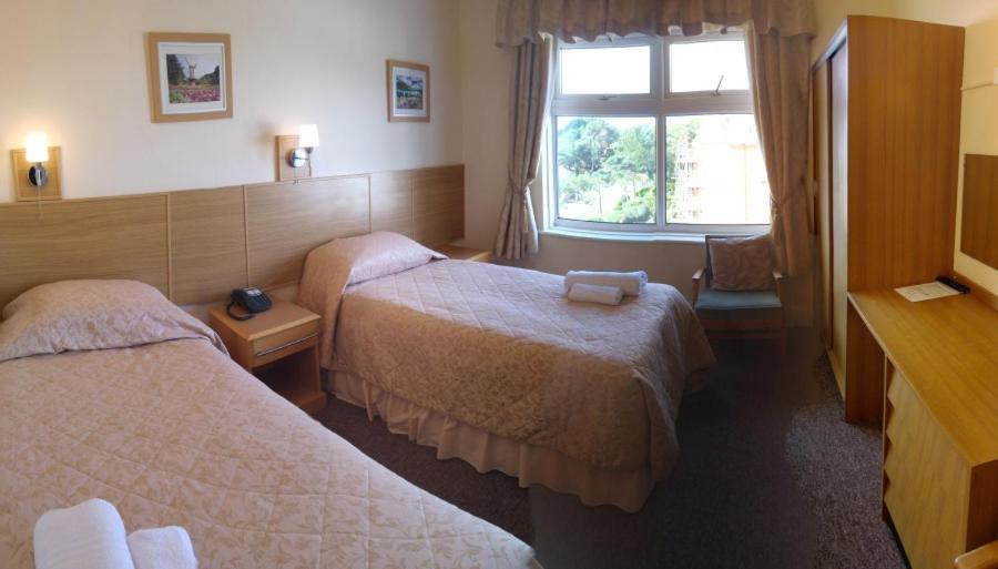Hotel Riviera By The Sea Μπόρνμουθ Εξωτερικό φωτογραφία
